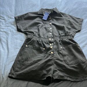 Stylish Black Button-Up Jumpsuit